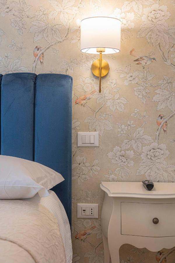 ורונה Crys: Rooms, Holiday, Business מראה חיצוני תמונה