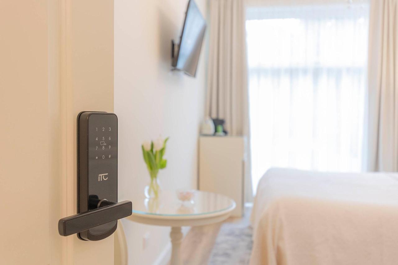 ורונה Crys: Rooms, Holiday, Business מראה חיצוני תמונה