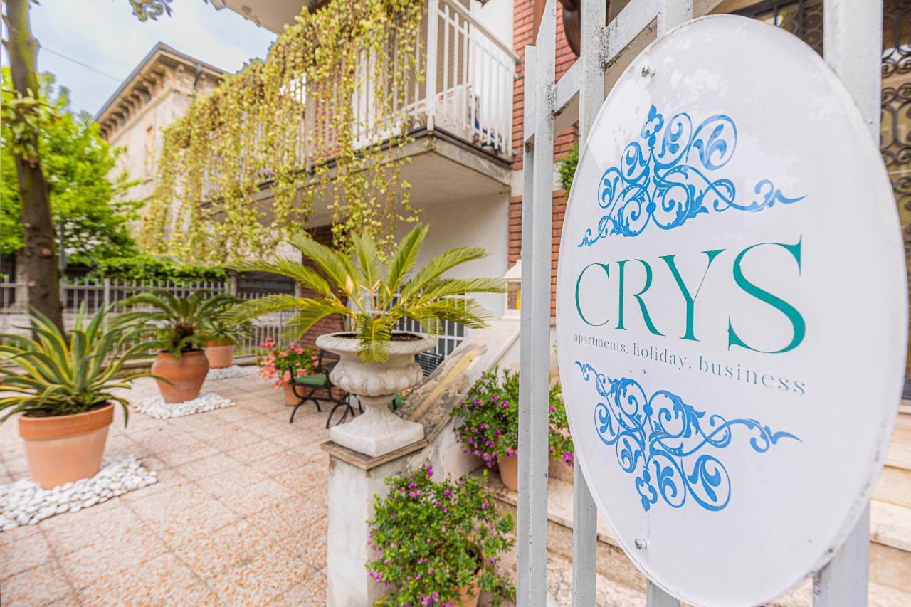 ורונה Crys: Rooms, Holiday, Business מראה חיצוני תמונה