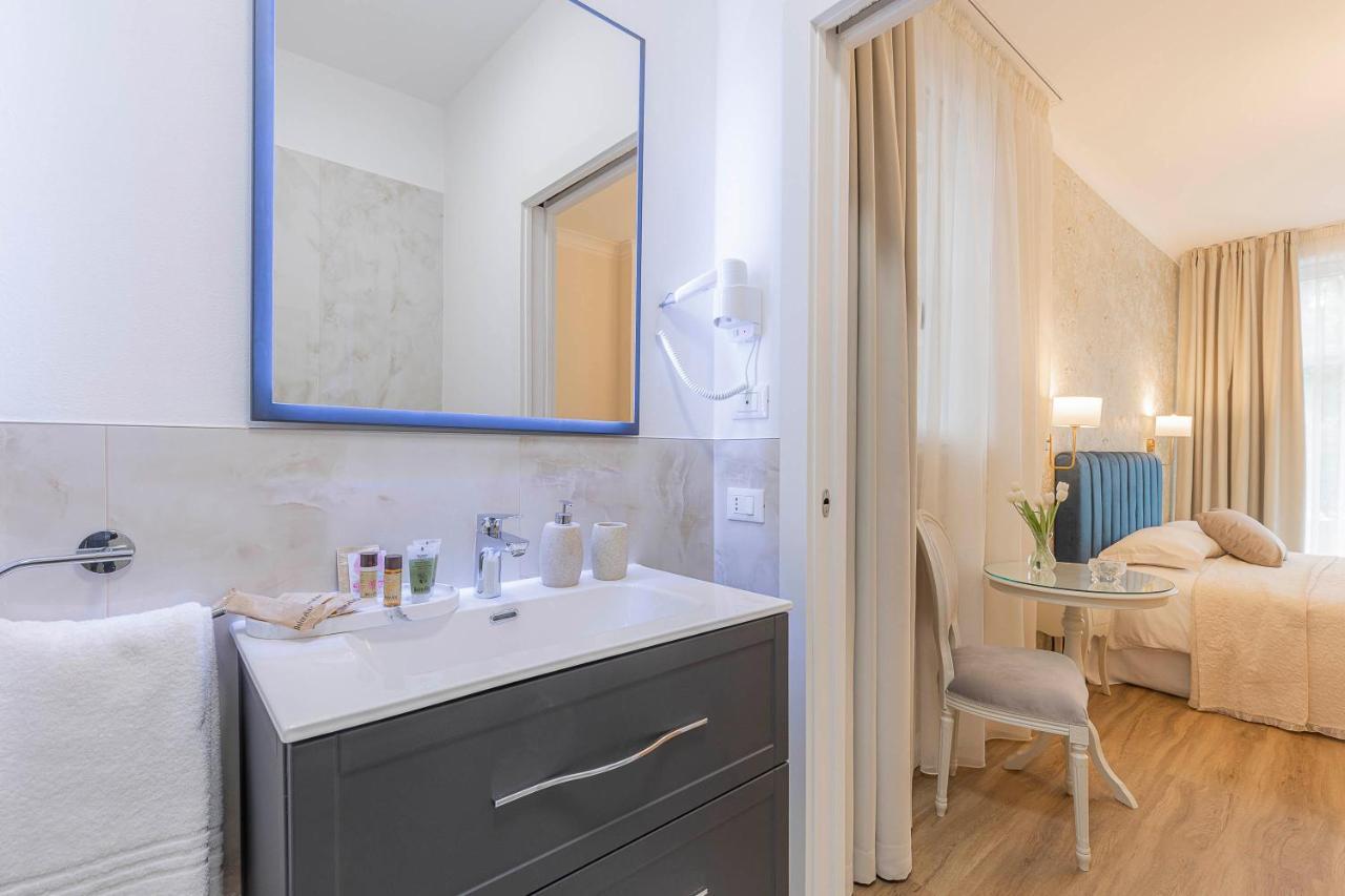ורונה Crys: Rooms, Holiday, Business מראה חיצוני תמונה