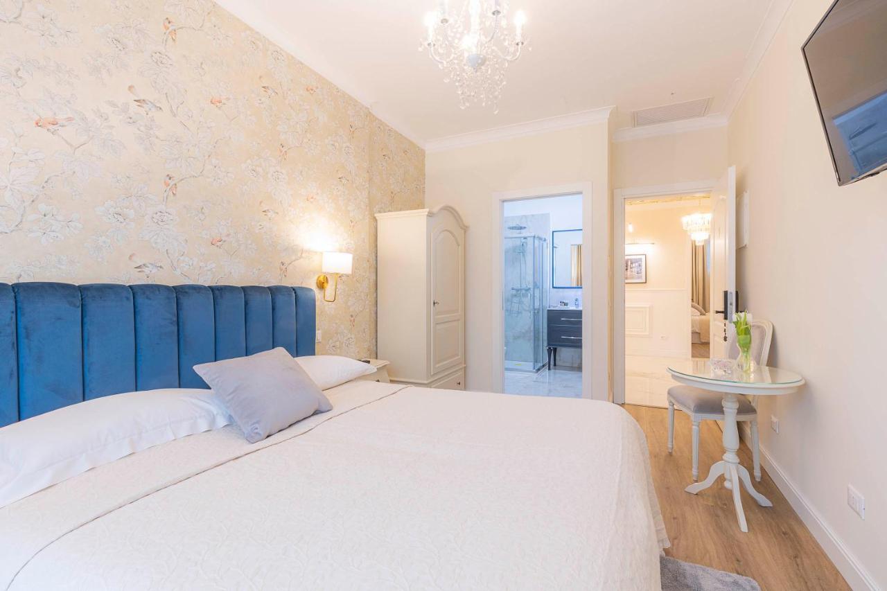 ורונה Crys: Rooms, Holiday, Business מראה חיצוני תמונה