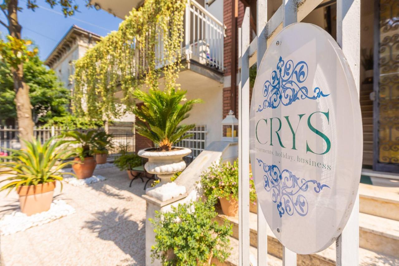ורונה Crys: Rooms, Holiday, Business מראה חיצוני תמונה